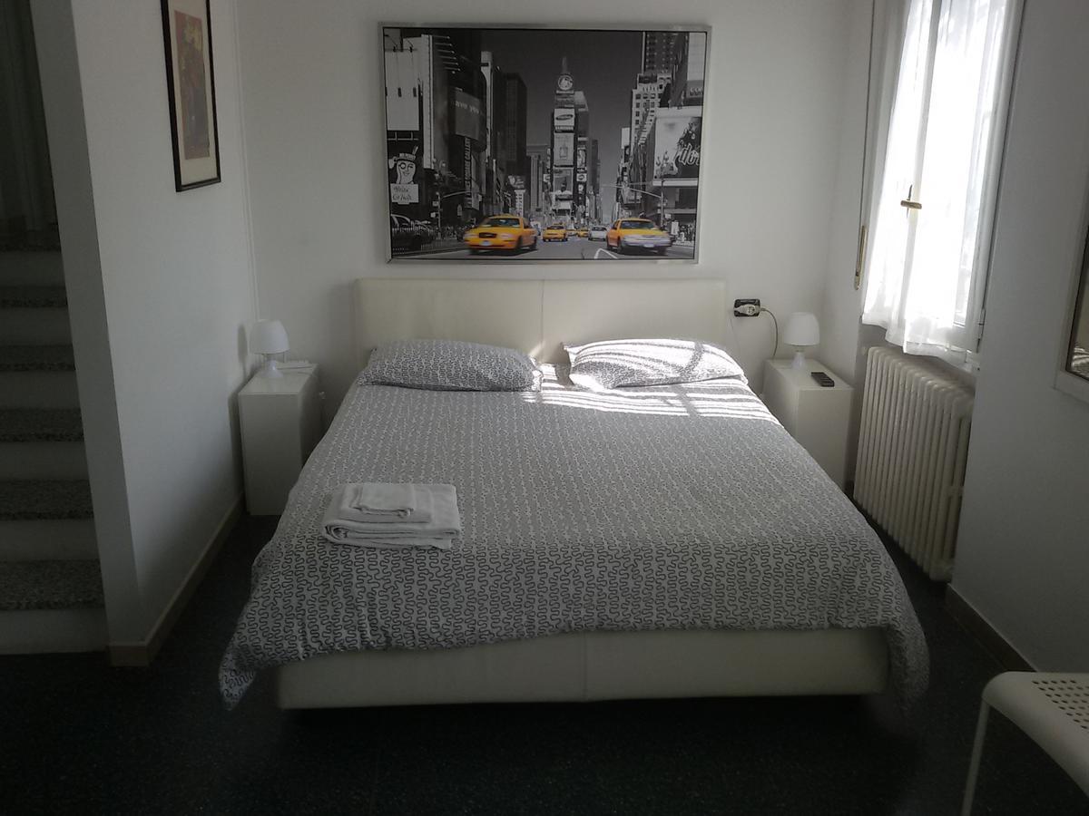 Ciro Bed And Breakfast La Villetta Pioltello Exterior foto